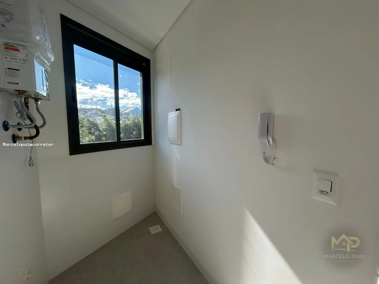Apartamento para Venda em Florianópolis, Carvoeira, 2 dormitórios, 1 suíte, 2 banheiros, 1 vaga - foto 1