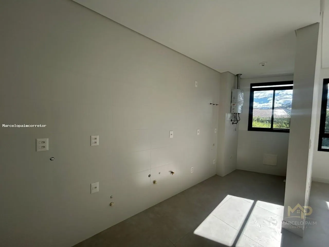 Apartamento para Venda em Florianópolis, Carvoeira, 2 dormitórios, 1 suíte, 2 banheiros, 1 vaga — foto 2