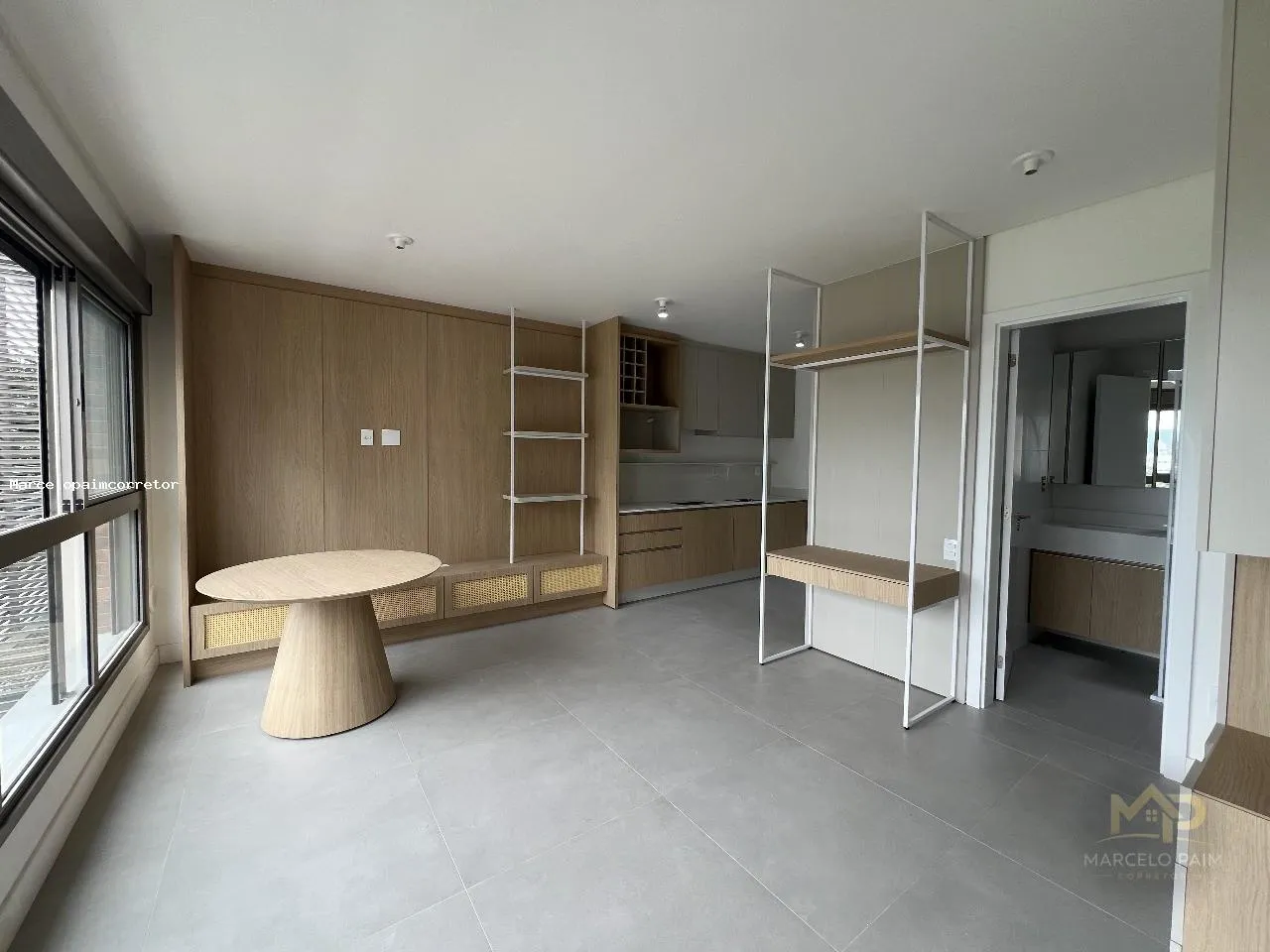 Apartamento para Venda em Florianópolis, Jardim Atlântico, 1 dormitório, 1 banheiro, 1 vaga - foto 1