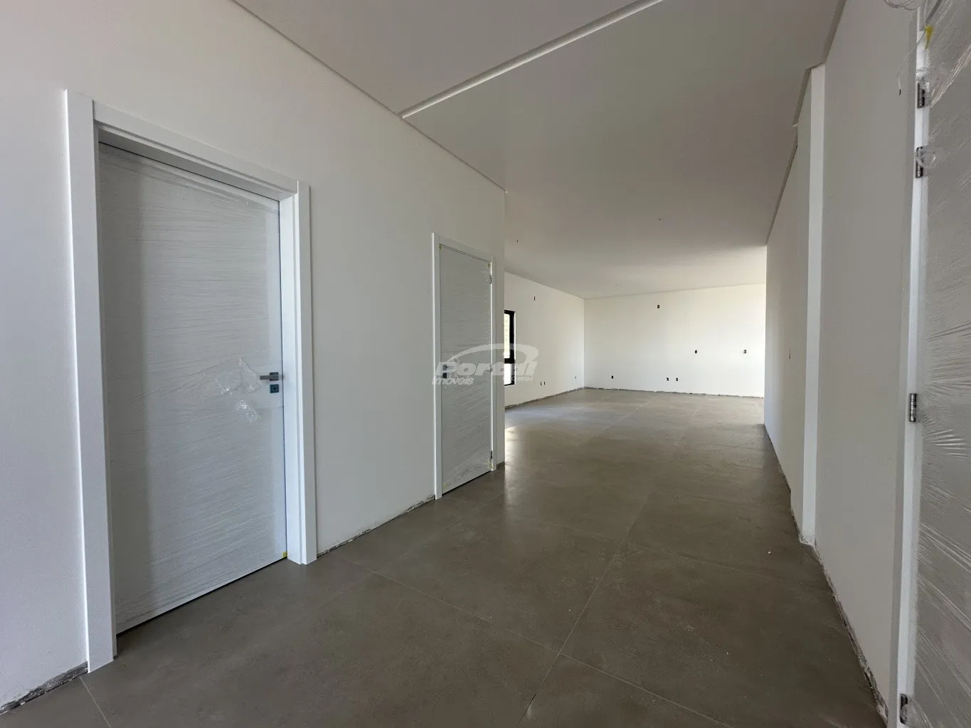 Excelente sala comercial com vista ampla para o mar, no Centro de Balneário Piçarras. (22678). — foto 6