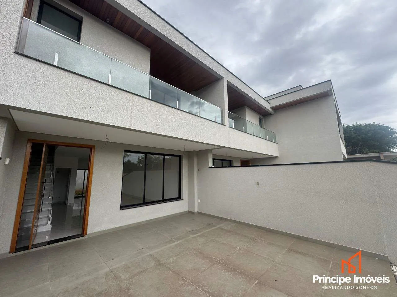 Geminado com 3 quartos no Anita Garibaldi em Joinville - foto 1