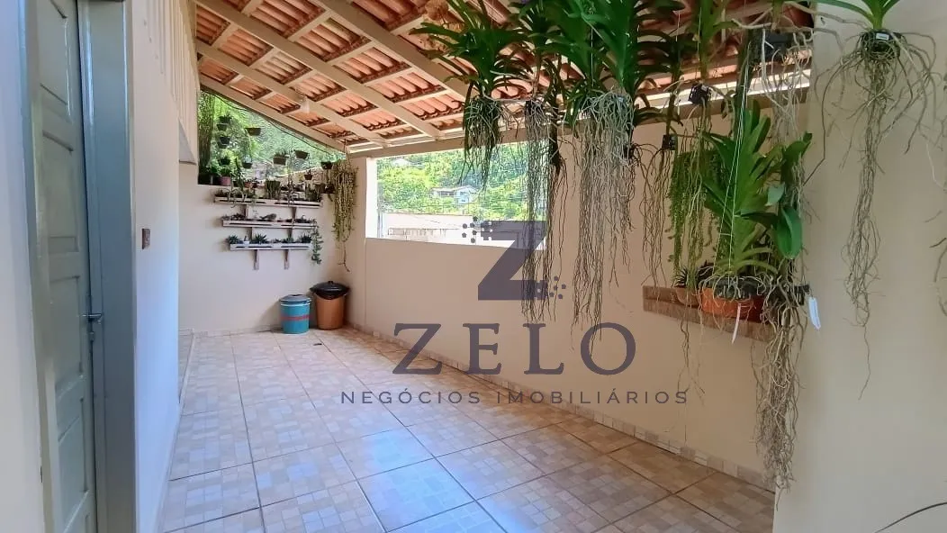 Excelente Casa Mista bem próxima a Escola Munic. Almirante Tamandaré — foto 5