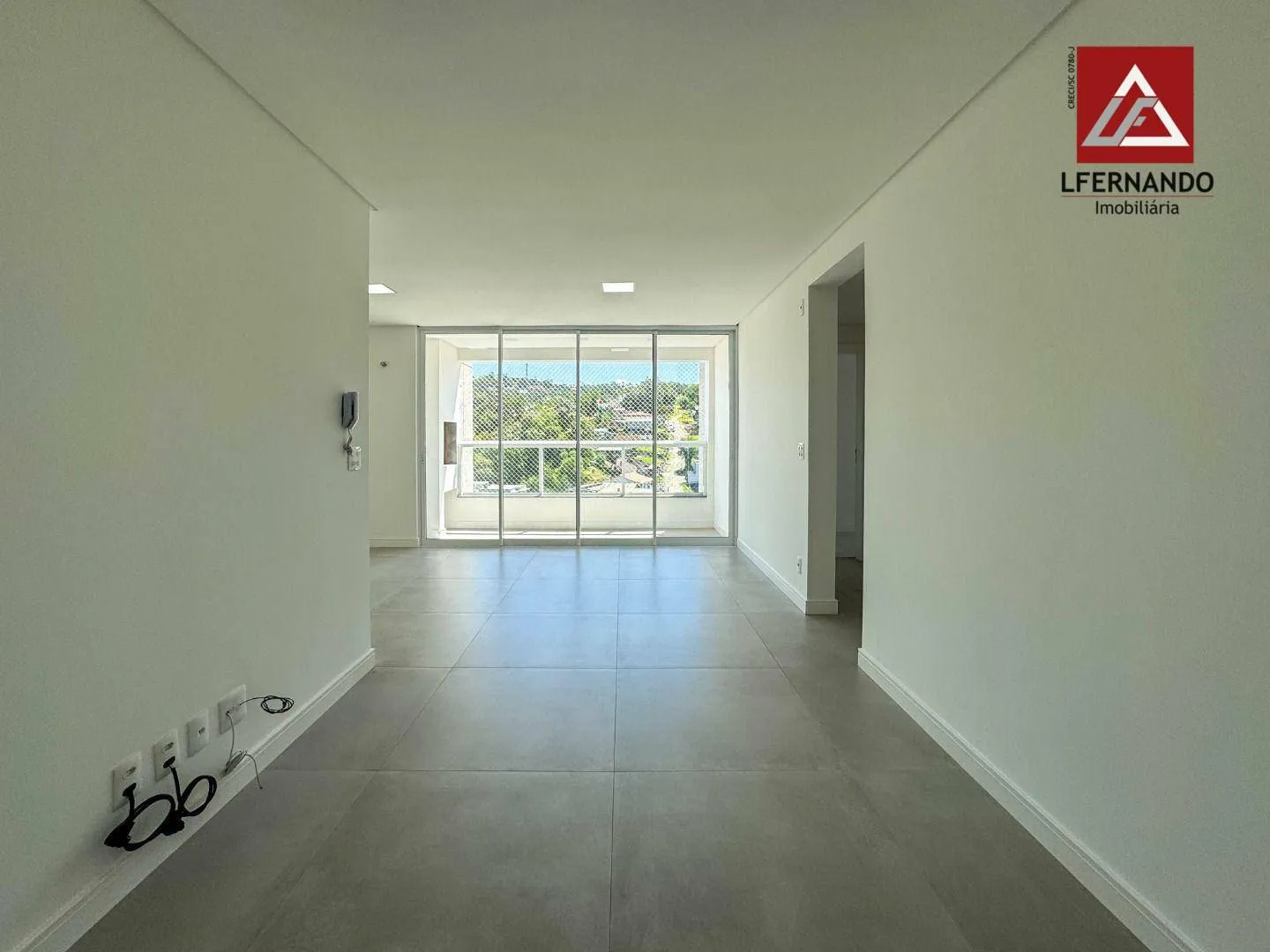 Apartamento novo com 3 dormitórios, sendo 1 suíte à venda, 93 m por R$ 790.000 - Escola Agrícola - Blumenau/SC — foto 2