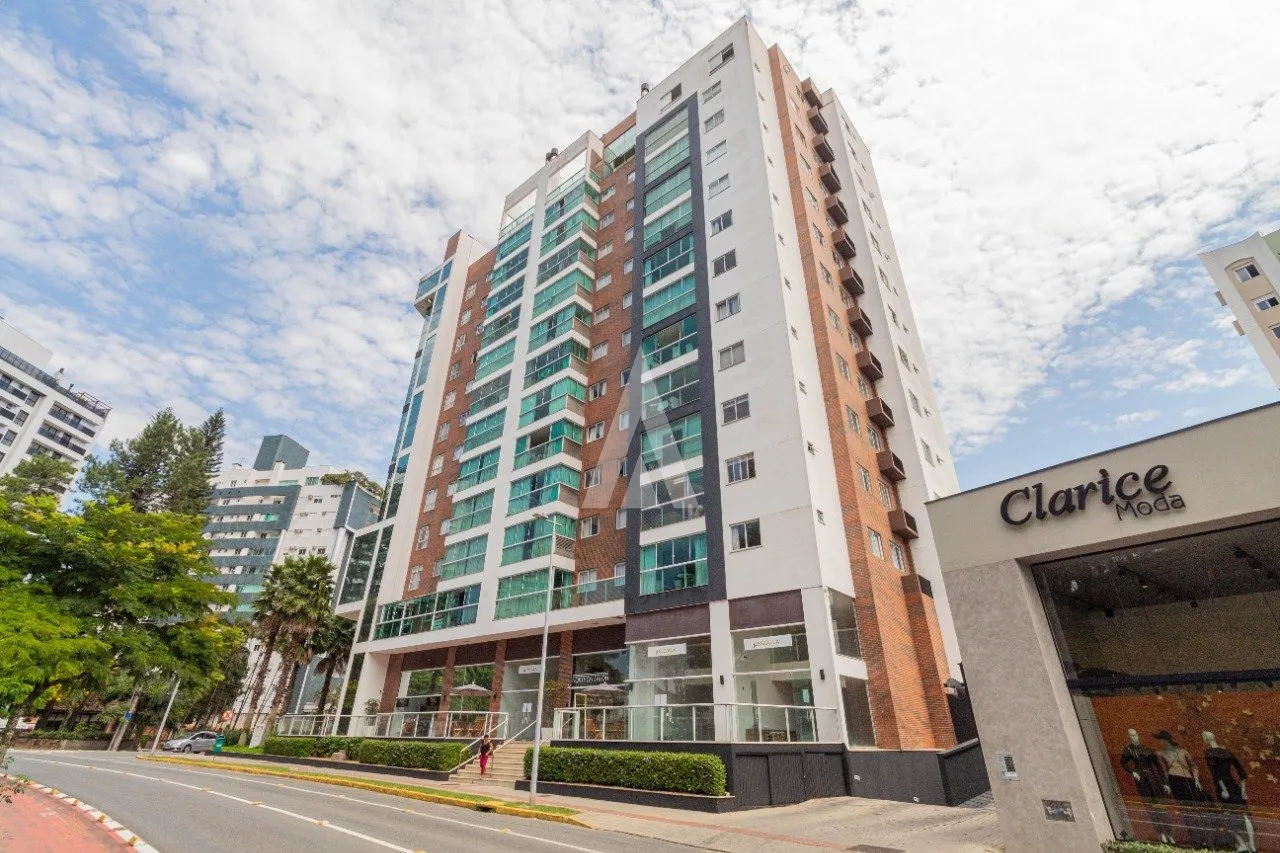 Apartamento com 1 suíte(s) mais 2 quarto(s) à venda no bairro ATIRADORES em JOINVILLE, por R$ 655.000.00. - foto 1