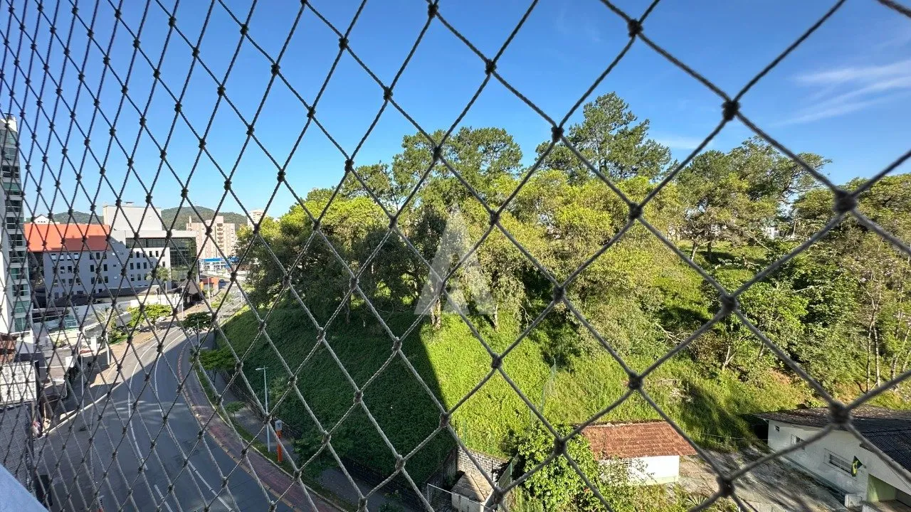 Apartamento com 1 suíte(s) mais 2 quarto(s) à venda no bairro ATIRADORES em JOINVILLE, por R$ 655.000.00. — foto 6