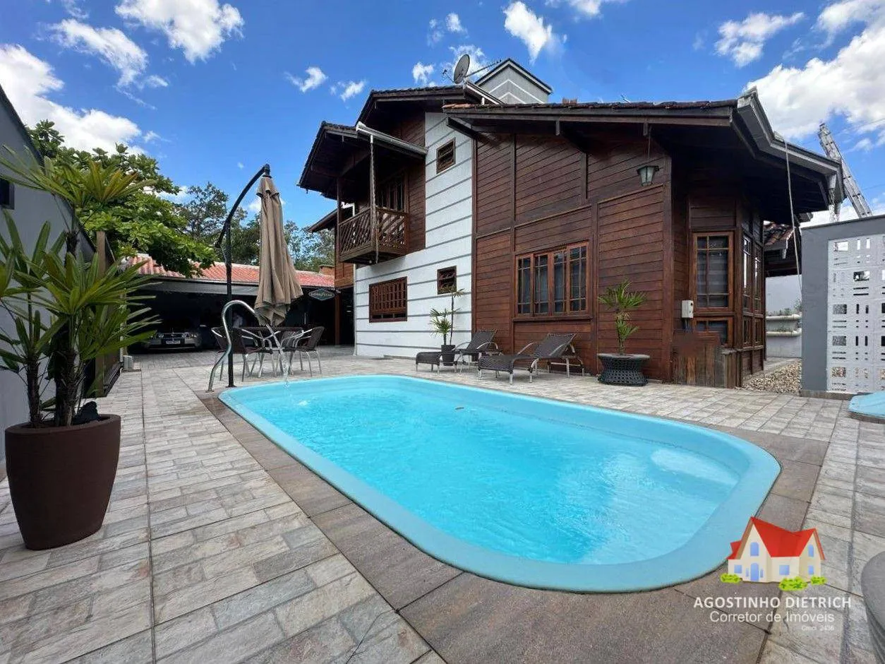 Conforto & Estilo! Sobrado Residencial C/03 Quartos C/Suite+Closet+Moveis+ Eletros+Edicula C/Area de Festa + Piscina No Bairro Aventureiro! — foto 5