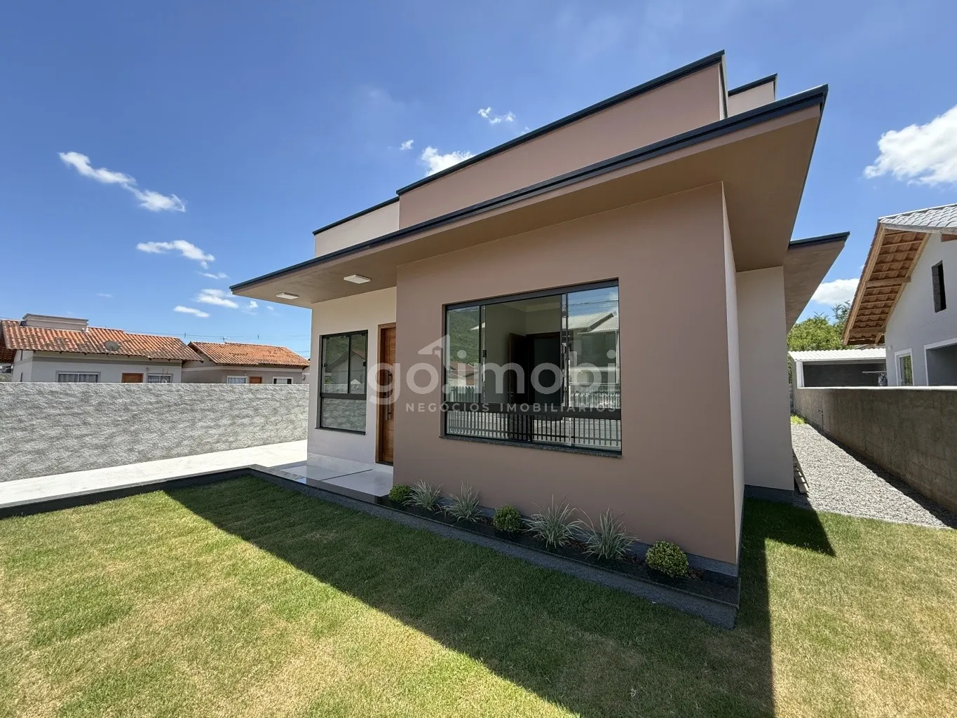 Casa ampla recém finalizada! Nova, Bairro Warnow. Próximo à 3 Ponte - foto 1