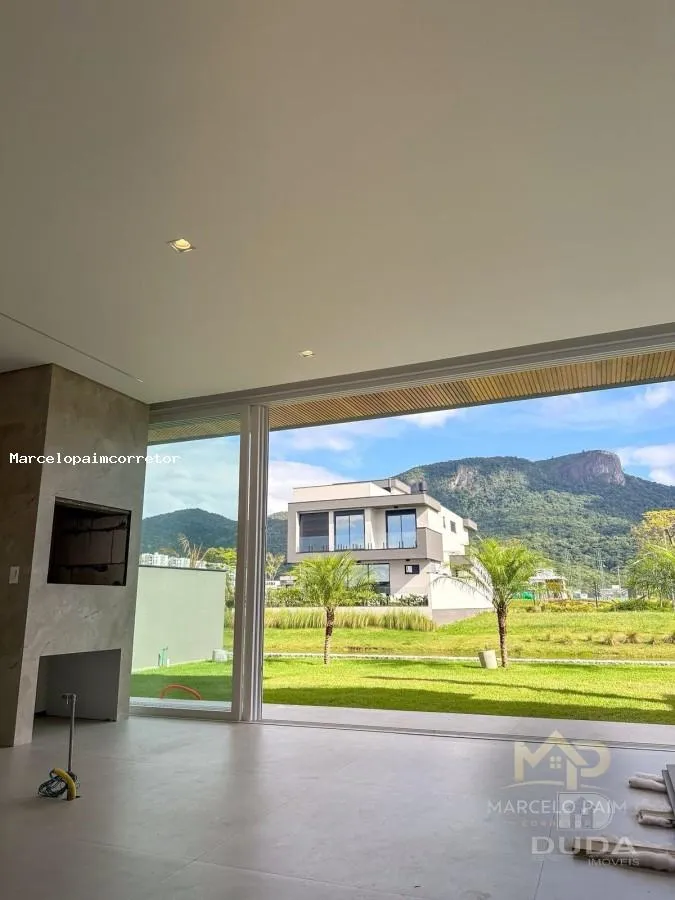 Casa em Condomínio para Venda em Palhoça, Pedra Branca, 3 dormitórios, 3 suítes, 4 banheiros, 2 vagas — foto 3