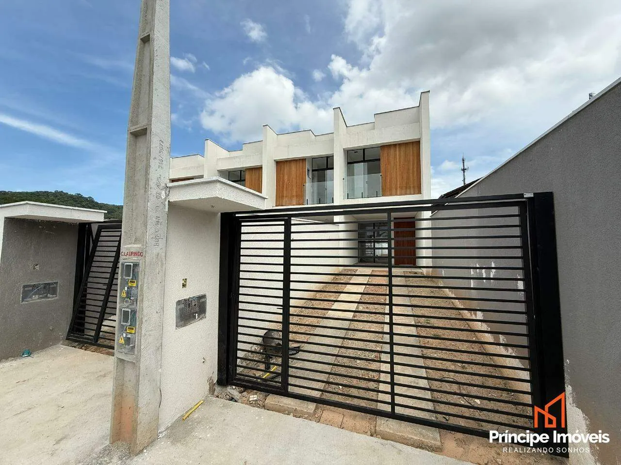 Geminado com 3 quartos no Bom Retiro em Joinville - foto 1