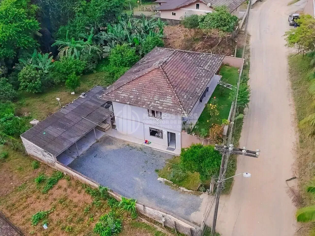 Casa com 5 Quartos no Testo Salto — foto 3
