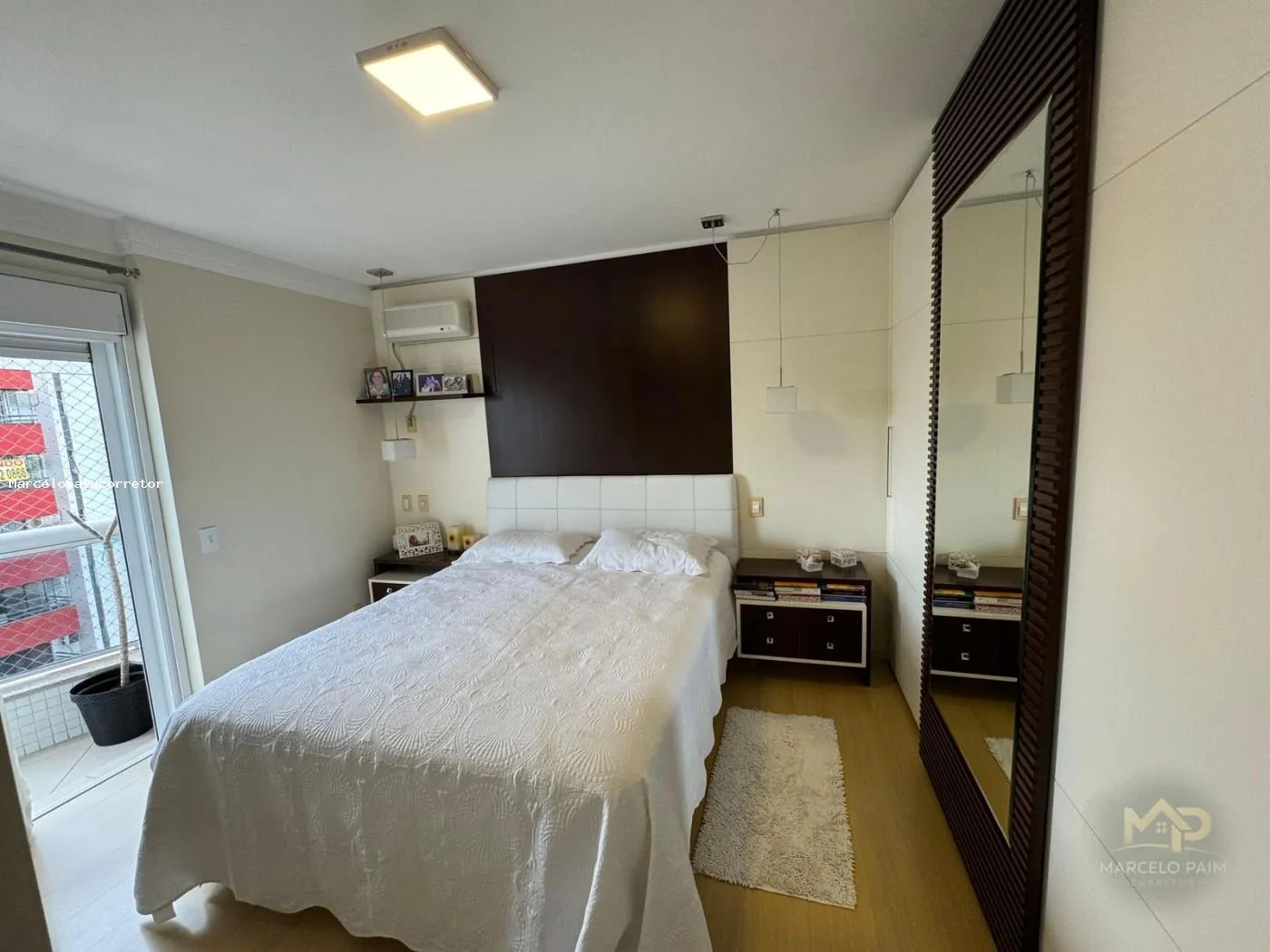 Apartamento para Venda em Florianópolis, Centro, 4 dormitórios, 3 suítes, 4 banheiros, 2 vagas — foto 6