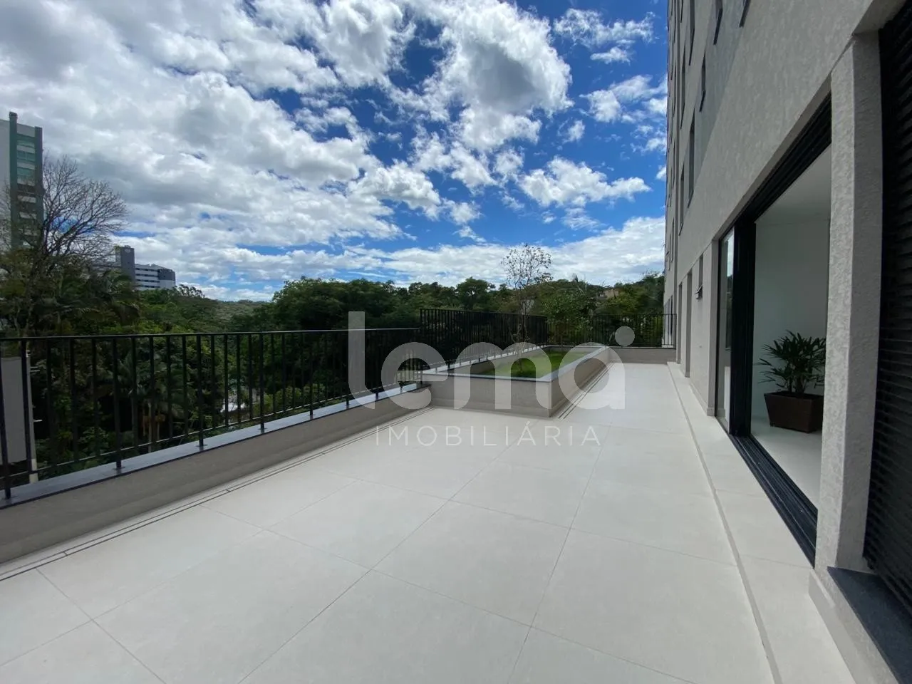 Apartamento com terraço, 2 suítes, no bairro Jardim Blumenau em Blumenau. — foto 3
