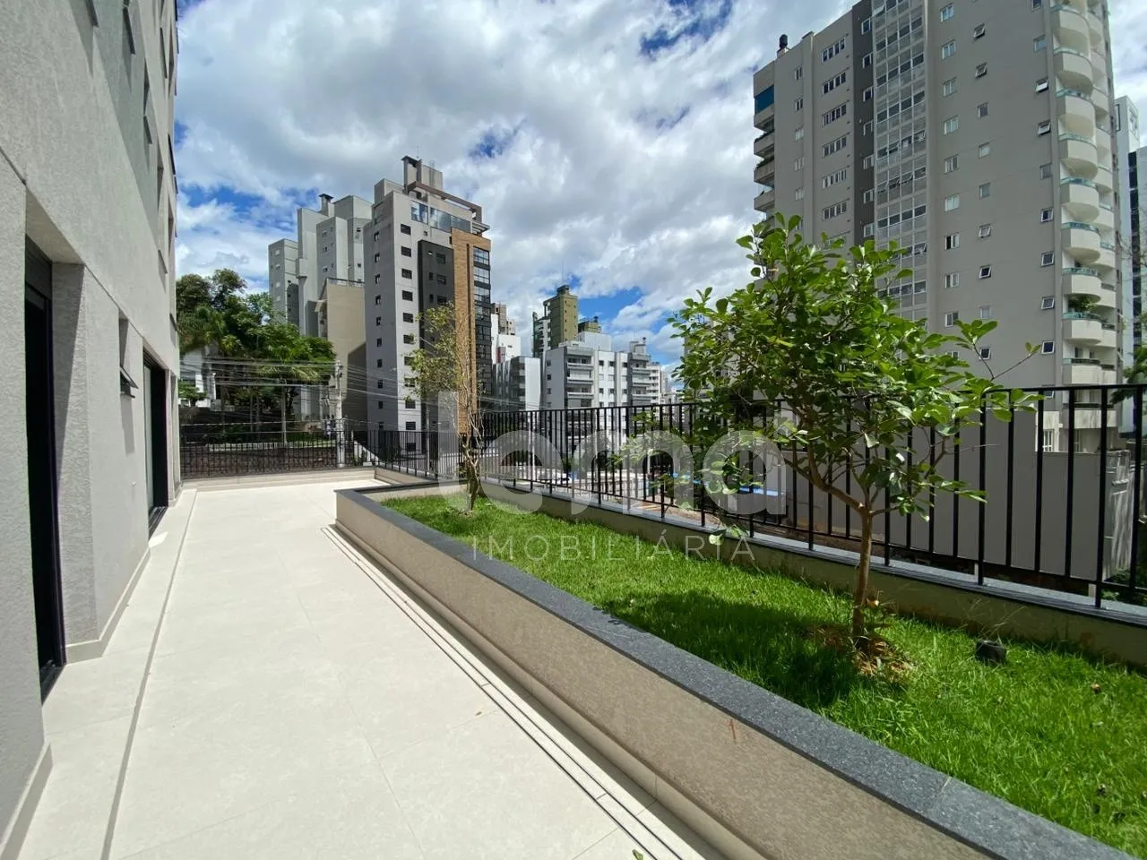Apartamento com terraço, 2 suítes, no bairro Jardim Blumenau em Blumenau. — foto 4