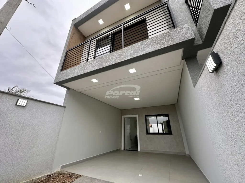Casa com 2 suítes, a cerca de 650 metros do mar no bairro Itacolomi em Balneário Piçarras/SC (Cód. 22705) - foto 1