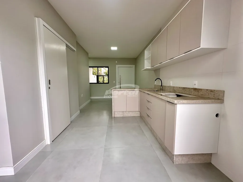 Casa com 2 suítes, a cerca de 650 metros do mar no bairro Itacolomi em Balneário Piçarras/SC (Cód. 22705) — foto 3