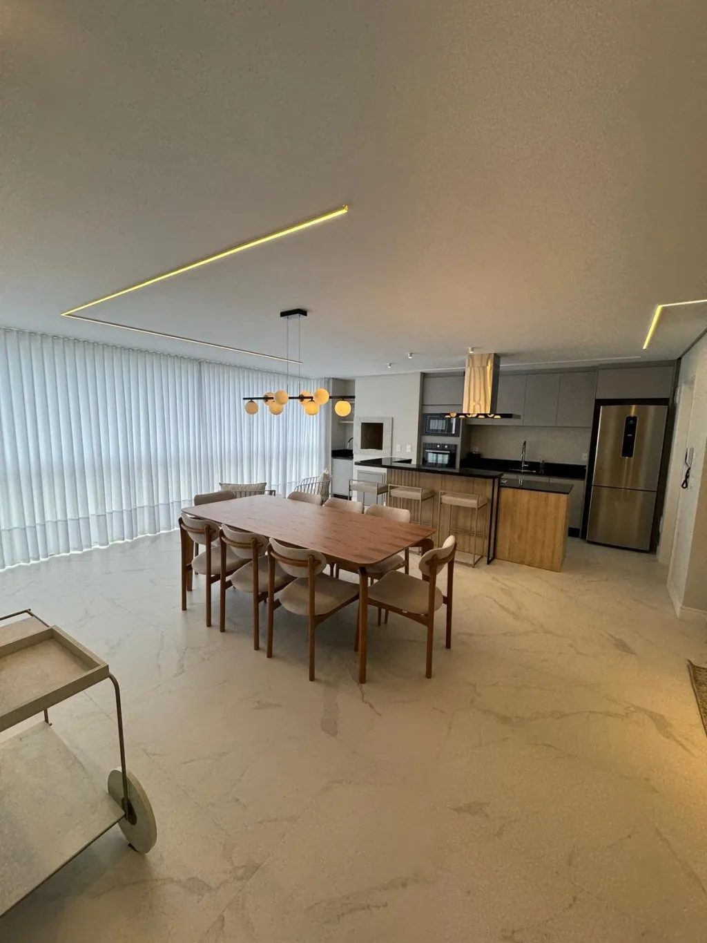 Apartamento Alto Padrão com vista mar disponivel para locação anual no bairro Itacolomi em Balneário Piçarras/SC (Cod. 22404) — foto 3