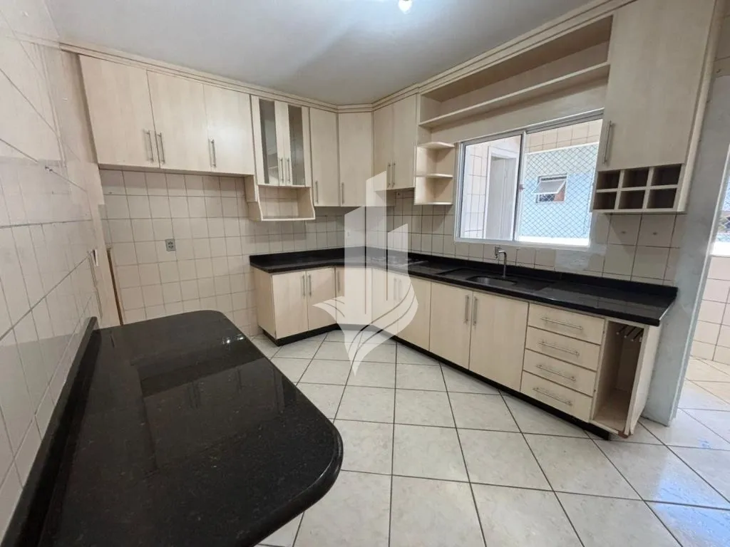 Apartamento 2 dormitórios, 1 vaga de garagem — foto 2