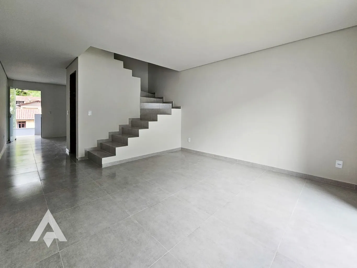 Casa com 2 suítes à venda por R$ 495.000,00 - Bairro Tribess - Blumenau/SC — foto 2
