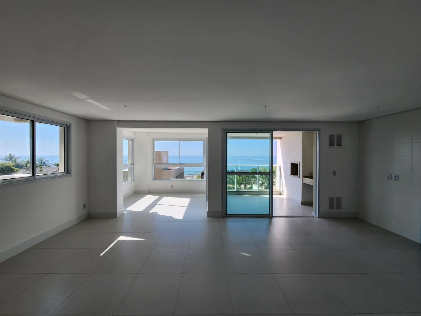 Apartamento frente mar em Balneário Piçarras — foto 6