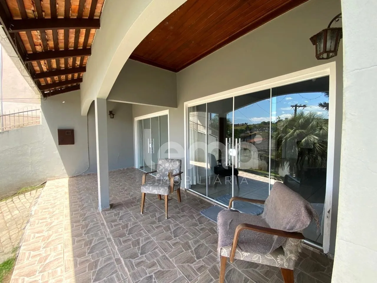 Casa térrea com 3 dormitórios sendo 1 suíte, no bairro Fortaleza, em Blumenau. — foto 4
