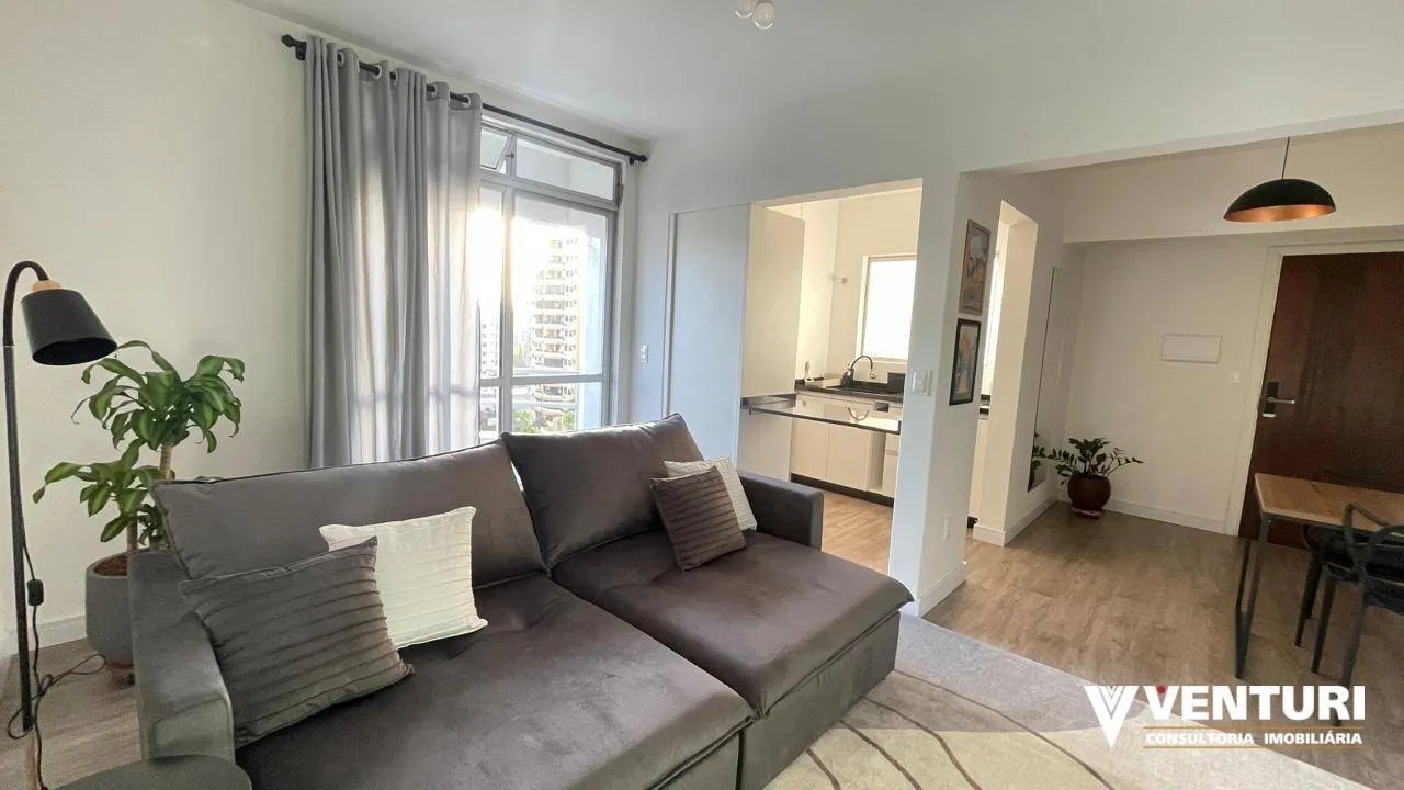 Apartamento com 1 dormitório para alugar, 49 m por R$ 3.219,86/mês - Victor Konder - Blumenau/SC - foto 1