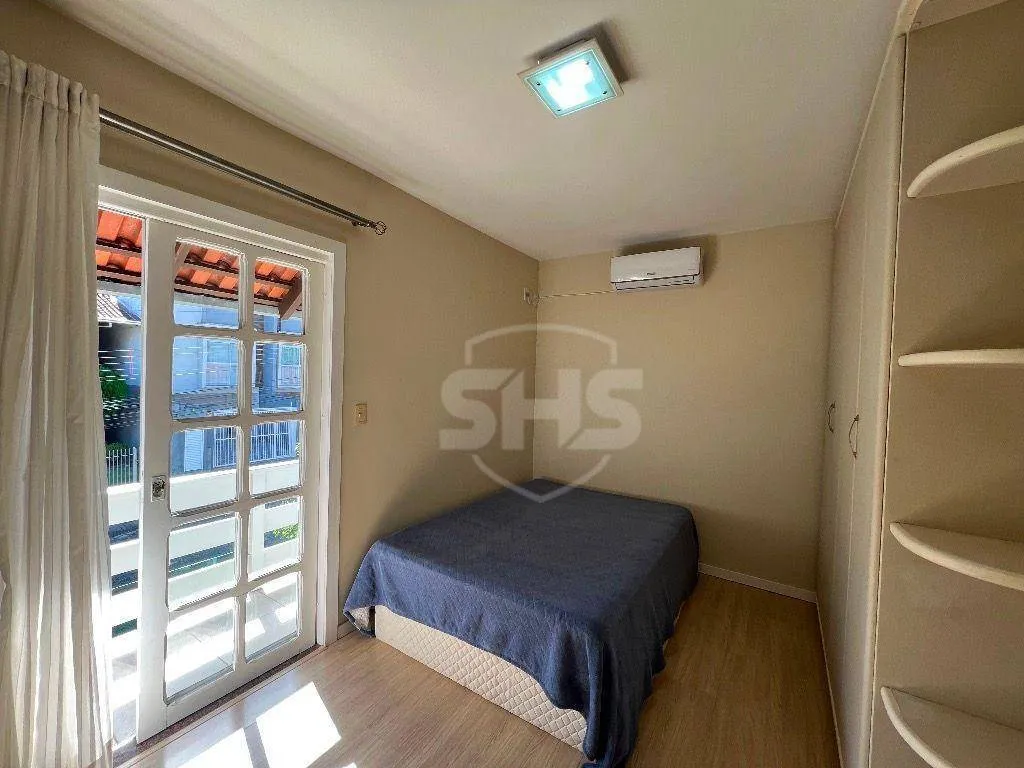 Casa com 3 dormitórios para alugar, 250 m por R$ 7.575,00/mês - Água Verde - Blumenau/SC — foto 3