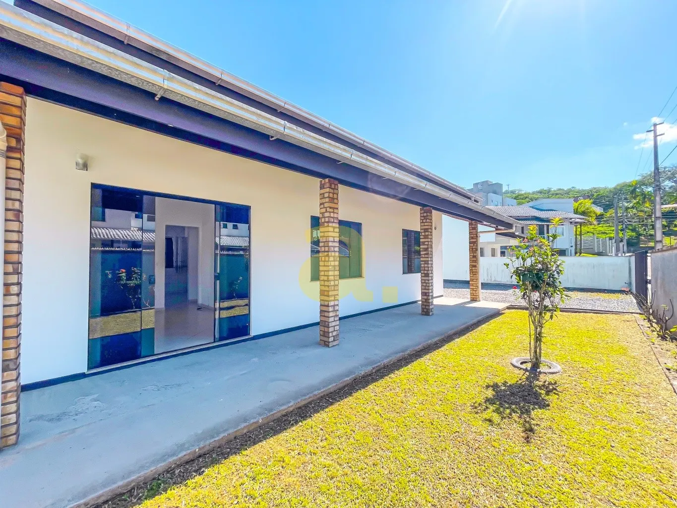 Duas ótimas casas em terreno de esquina na Itoupavazinha, Blumenau! — foto 3