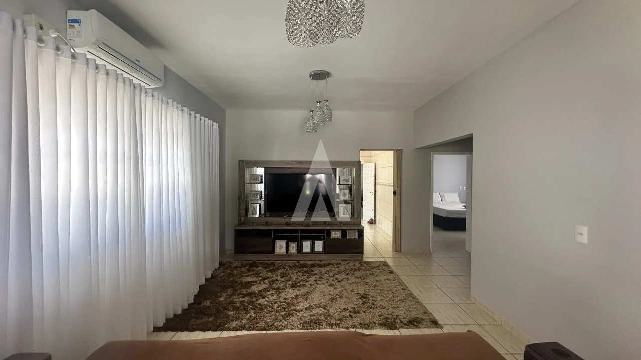 Casa com 2 quartos à venda no bairro Pirabeiraba em Joinville-SC por R$850.000,00. — foto 3
