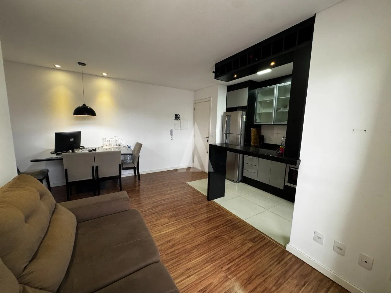 Apartamento com 1 suíte(s) mais 1 quarto(s) à venda no bairro BOM RETIRO em JOINVILLE, por R$ 395.000.00. — foto 3