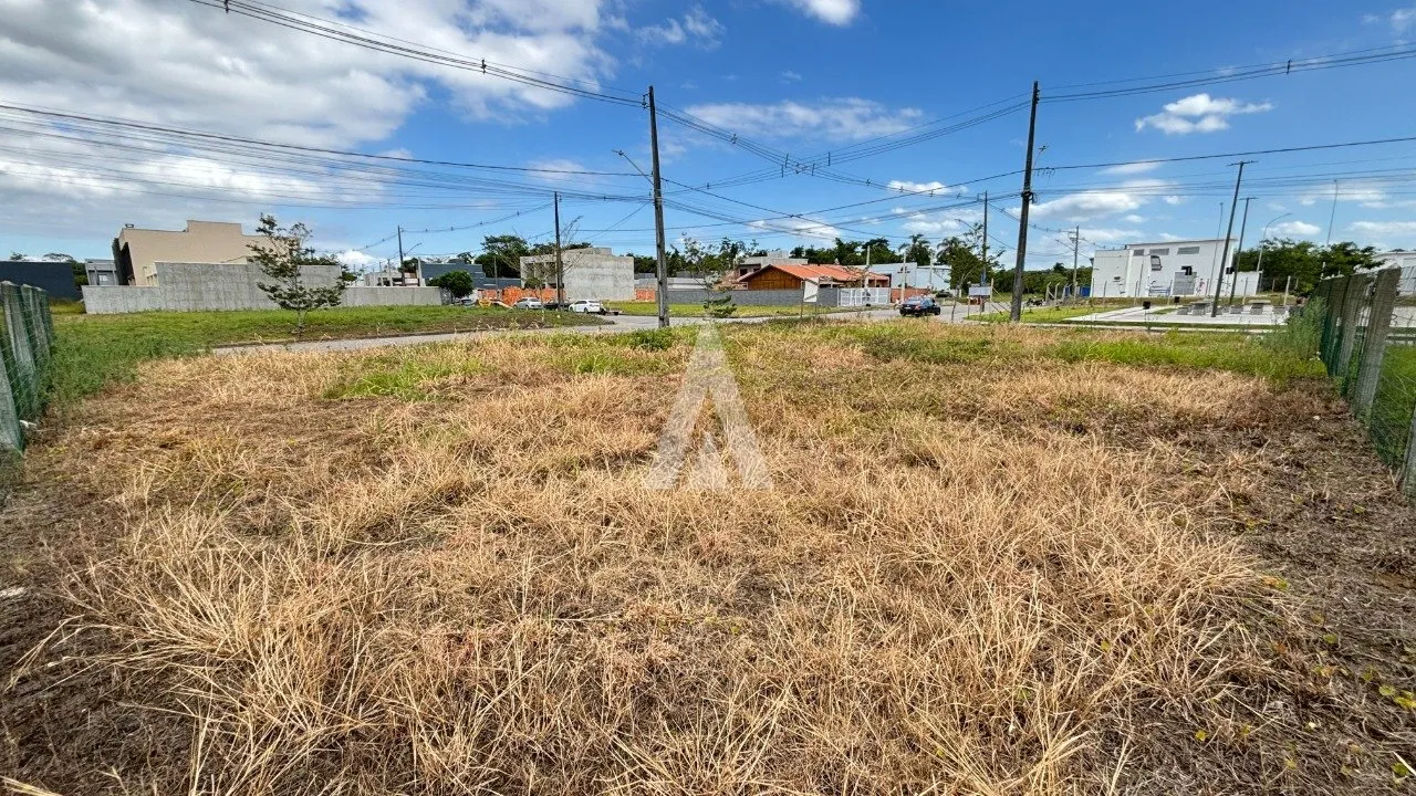 Terreno de esquina com 4394,49 m à venda no bairro Vila Nova em Joinville - SC por R$ 465.000,00. — foto 3