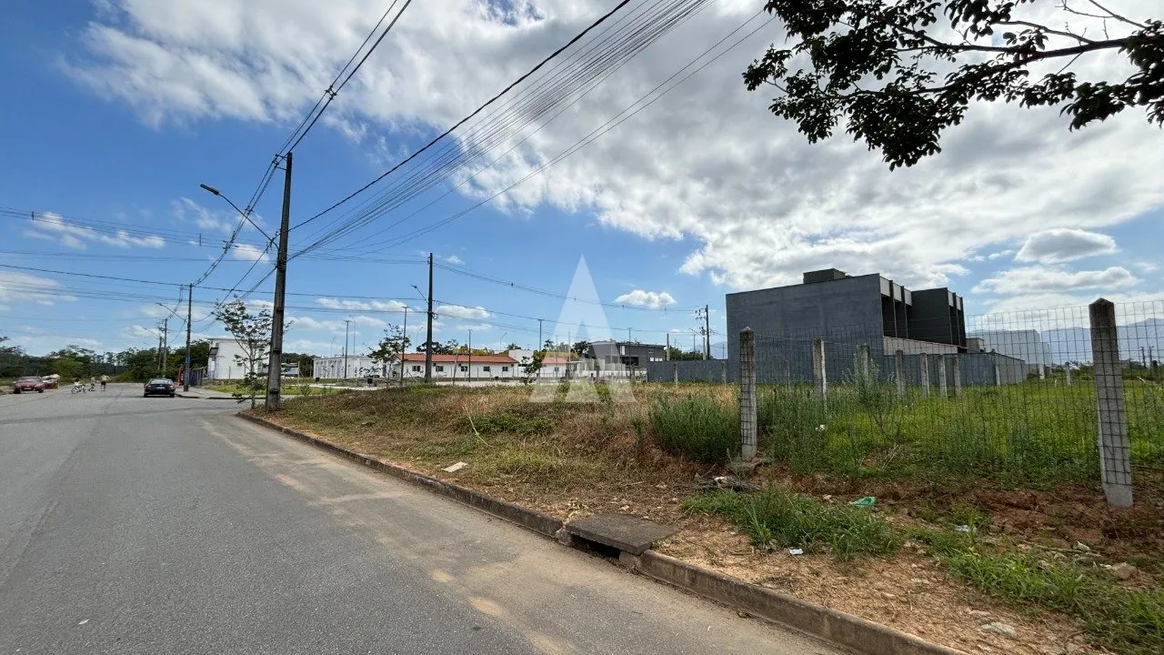 Terreno de esquina com 4394,49 m à venda no bairro Vila Nova em Joinville - SC por R$ 465.000,00. — foto 5