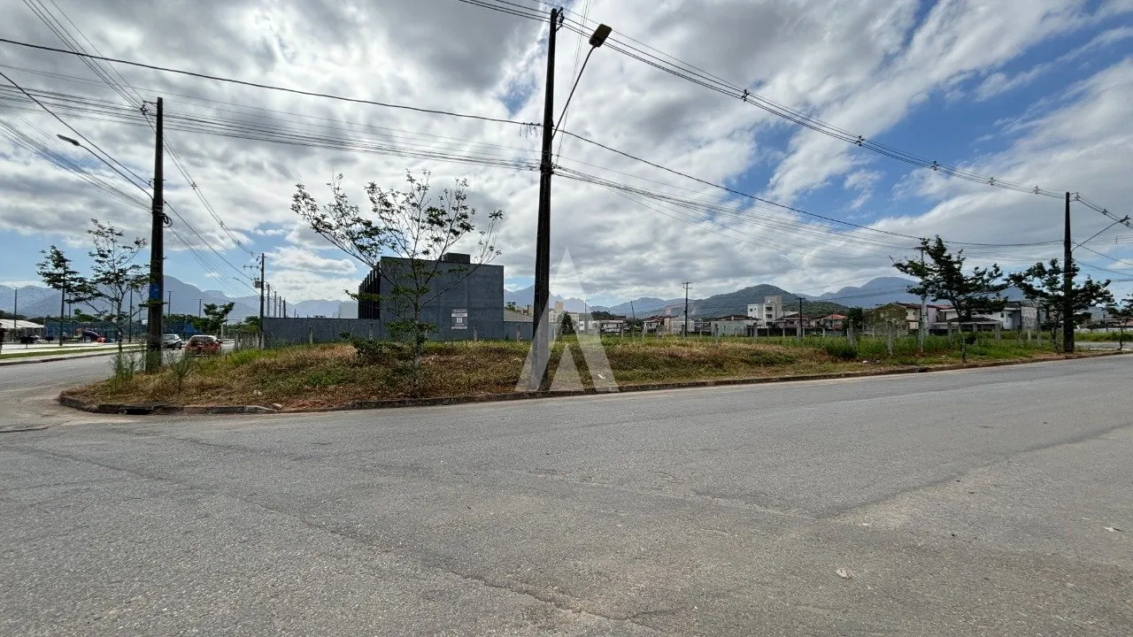 Terreno de esquina com 4394,49 m à venda no bairro Vila Nova em Joinville - SC por R$ 465.000,00. — foto 6