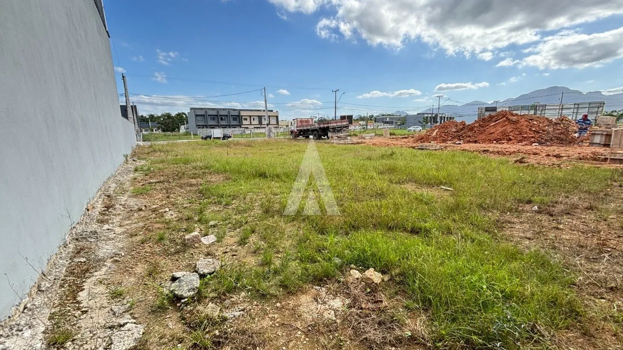 Terreno à venda no bairro Vila Nova em Joinville, por R$ 480.000.00. — foto 3