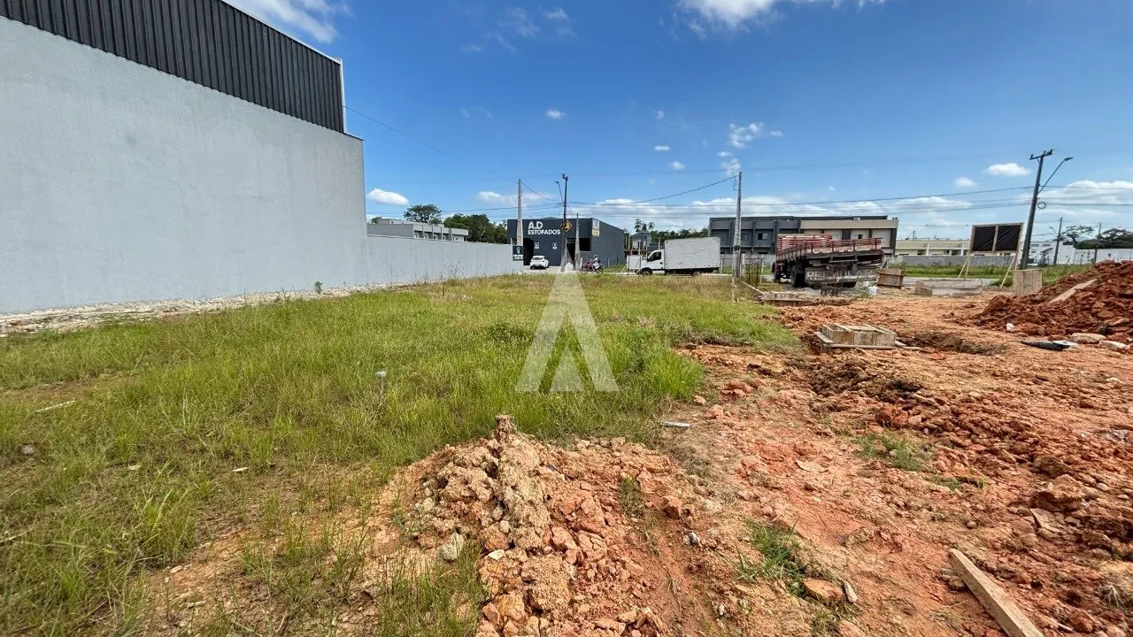 Terreno à venda no bairro Vila Nova em Joinville, por R$ 480.000.00. — foto 4