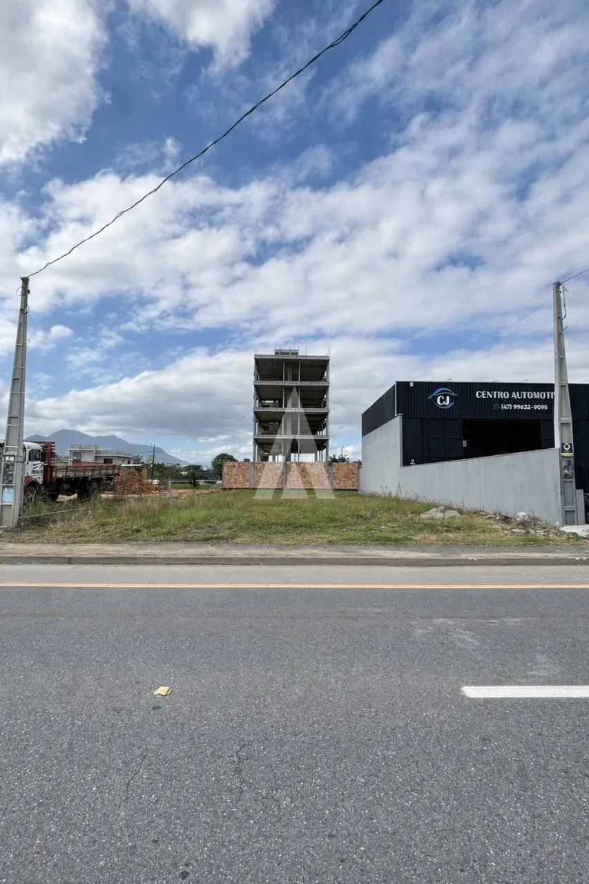 Terreno à venda no bairro Vila Nova em Joinville, por R$ 480.000.00. — foto 7