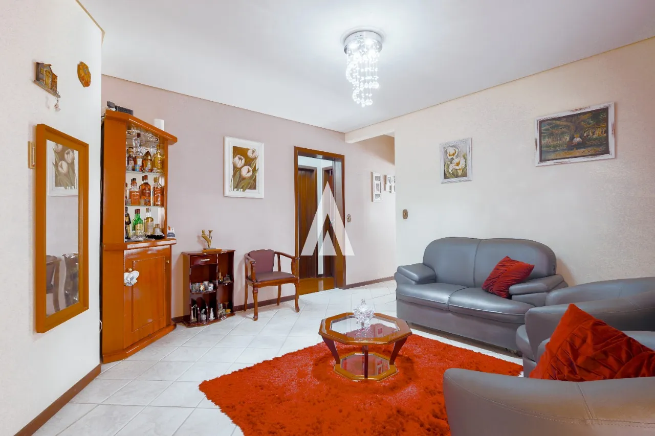 Casa com 1 suíte e 3 quartos à venda no bairro Costa e Silva em Joinville-SC por R$1.550.000,00. — foto 2