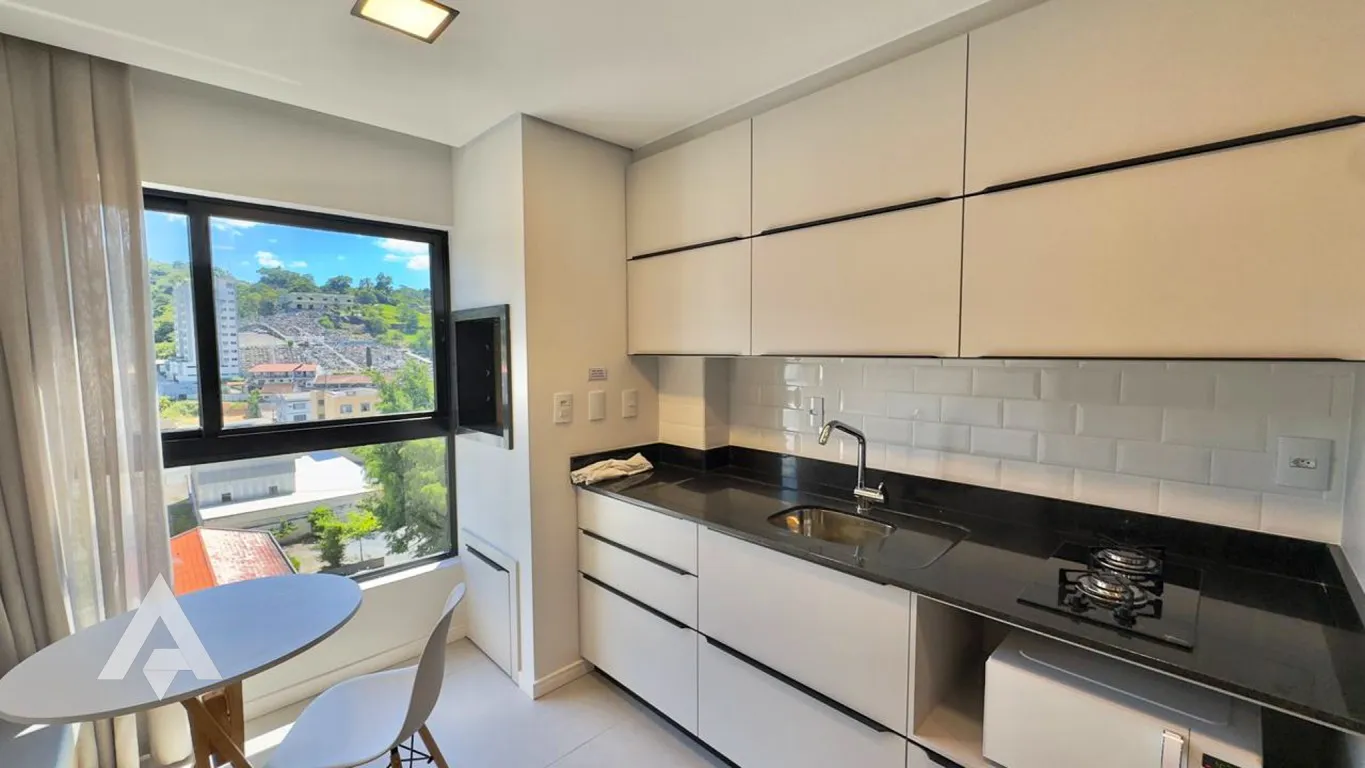Loft mobiliado para locação por R$ 2.550,00 - Bairro Centro - Blumenau/SC - foto 1