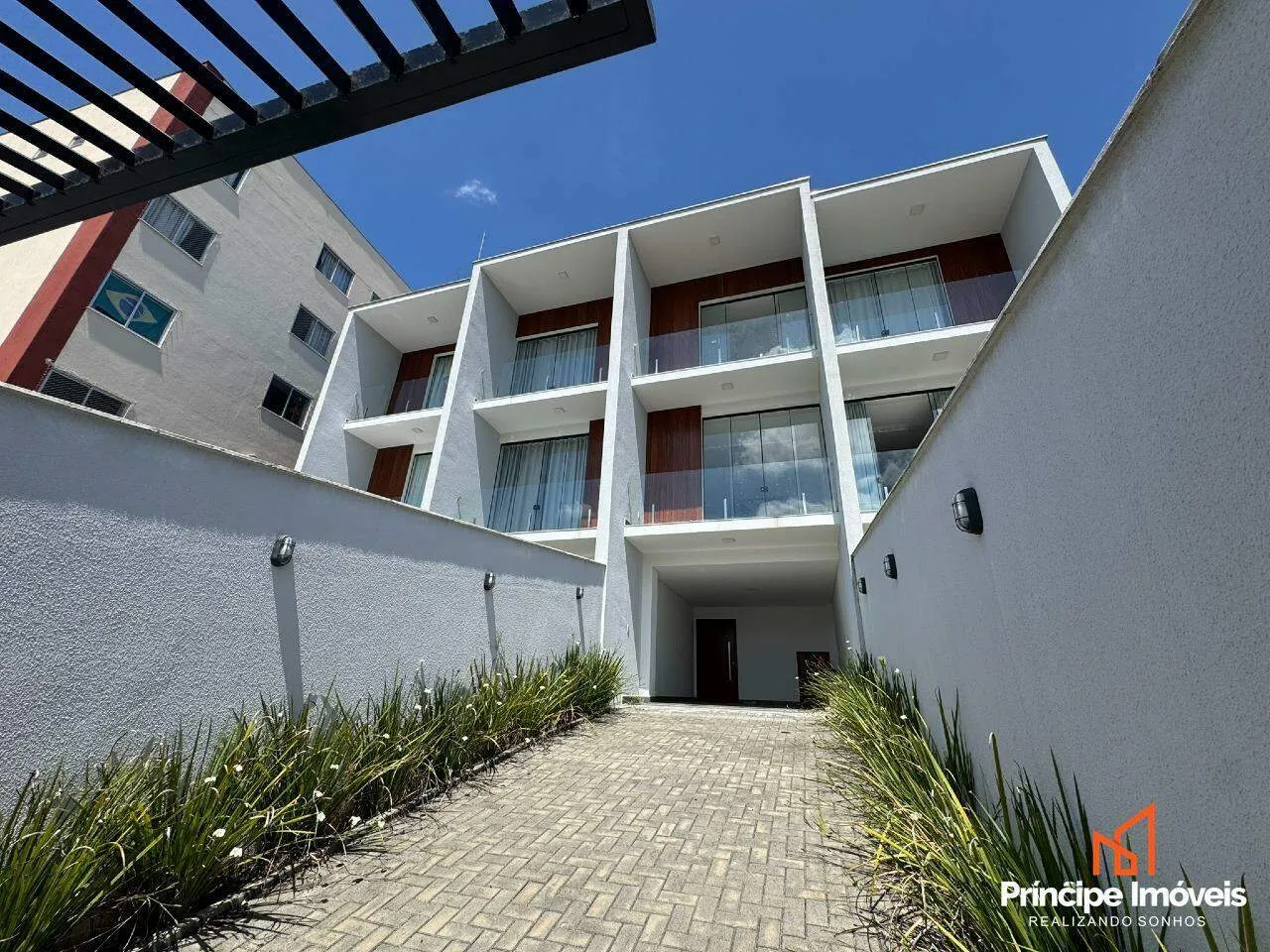 Geminado com 3 quartos no Bom Retiro em Joinville - foto 1