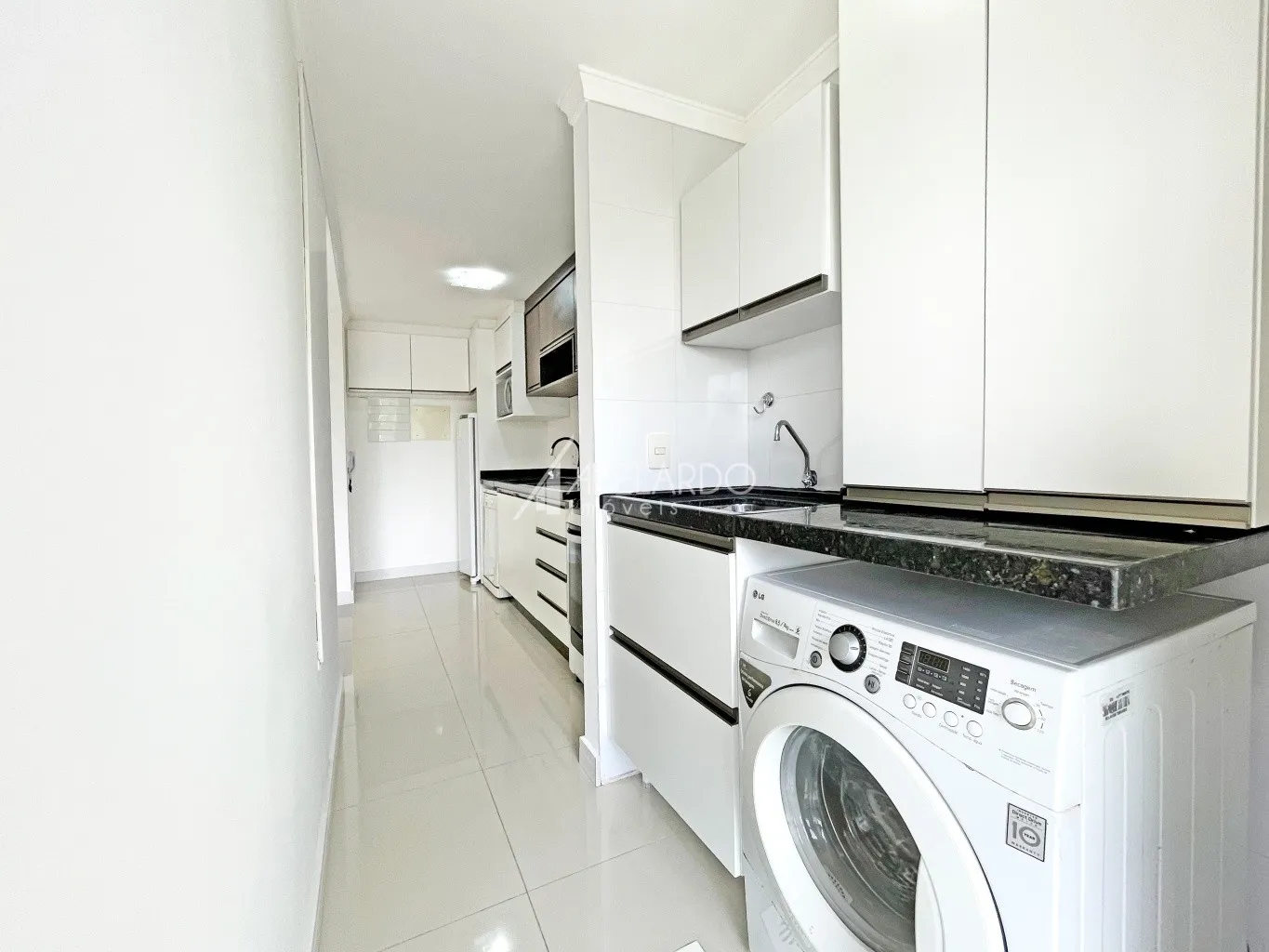APARTAMENTO MOBILIADO - BAIRRO FORTALEZA, EM BLUMENAU. — foto 7