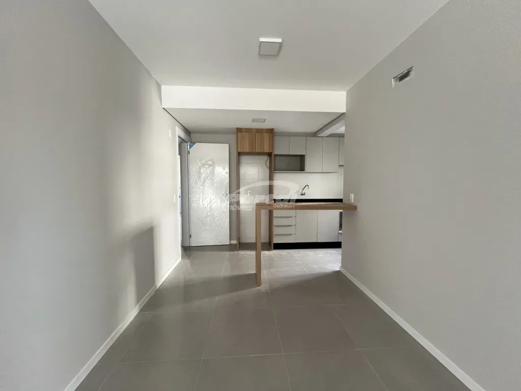 Apartamento NOVO semi mobiliado no bairro Fortaleza Alta com fácil acesso ao Centro de Blumenau/SC - foto 1