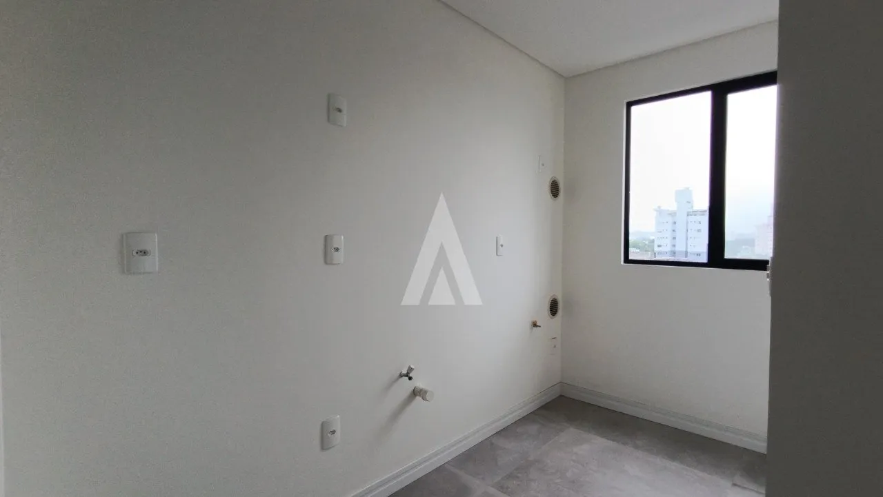 Ótimo apartamento com 1 suíte mais 1 quarto à venda no bairro Santo Antônio em Joinville - SC de R$500.000,00 por R$465.000,00. — foto 6