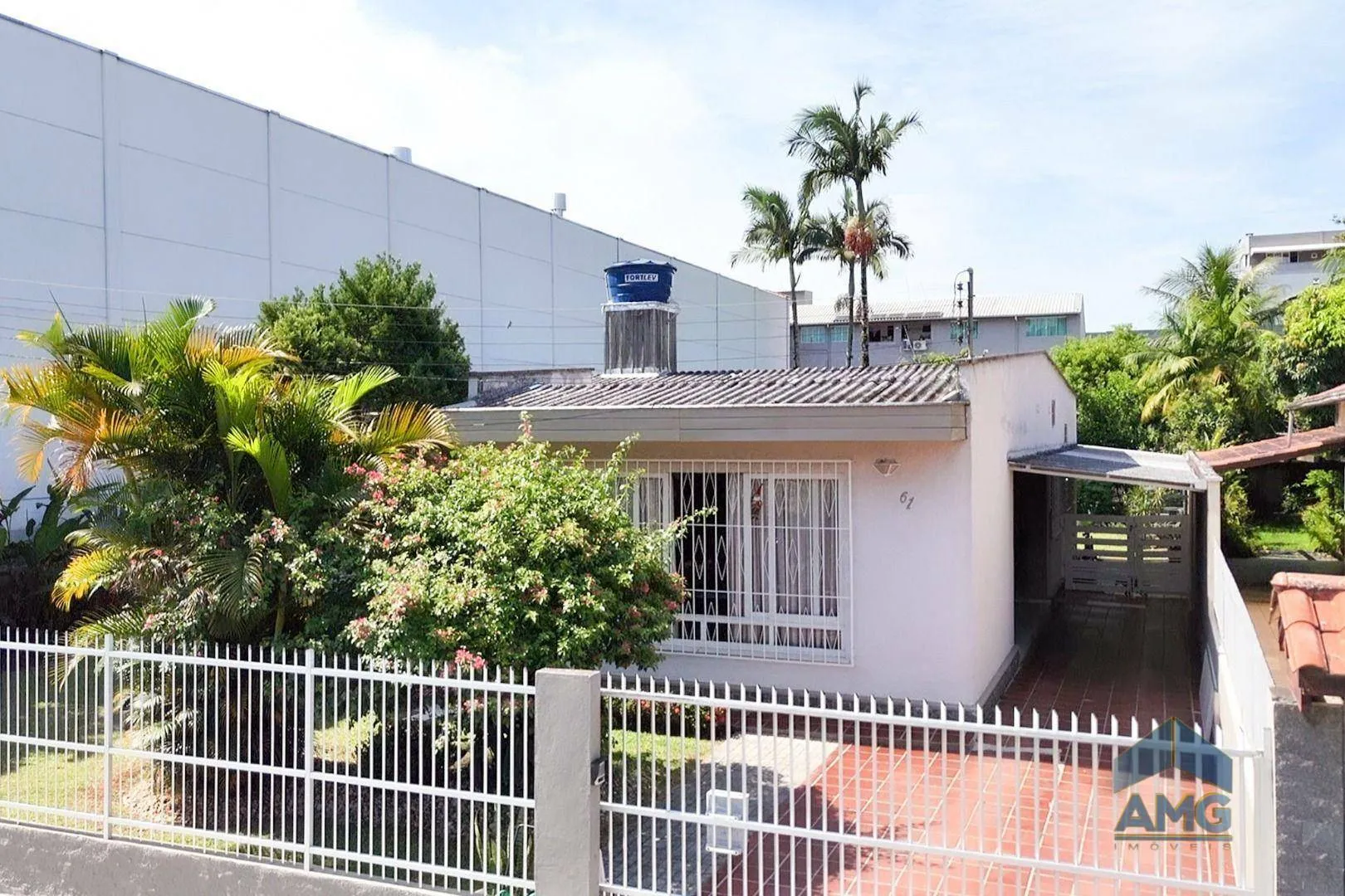Casa com 4 dormitórios à venda, 245 m por R$ 1.200.000,00 - Garcia - Blumenau/SC - foto 1
