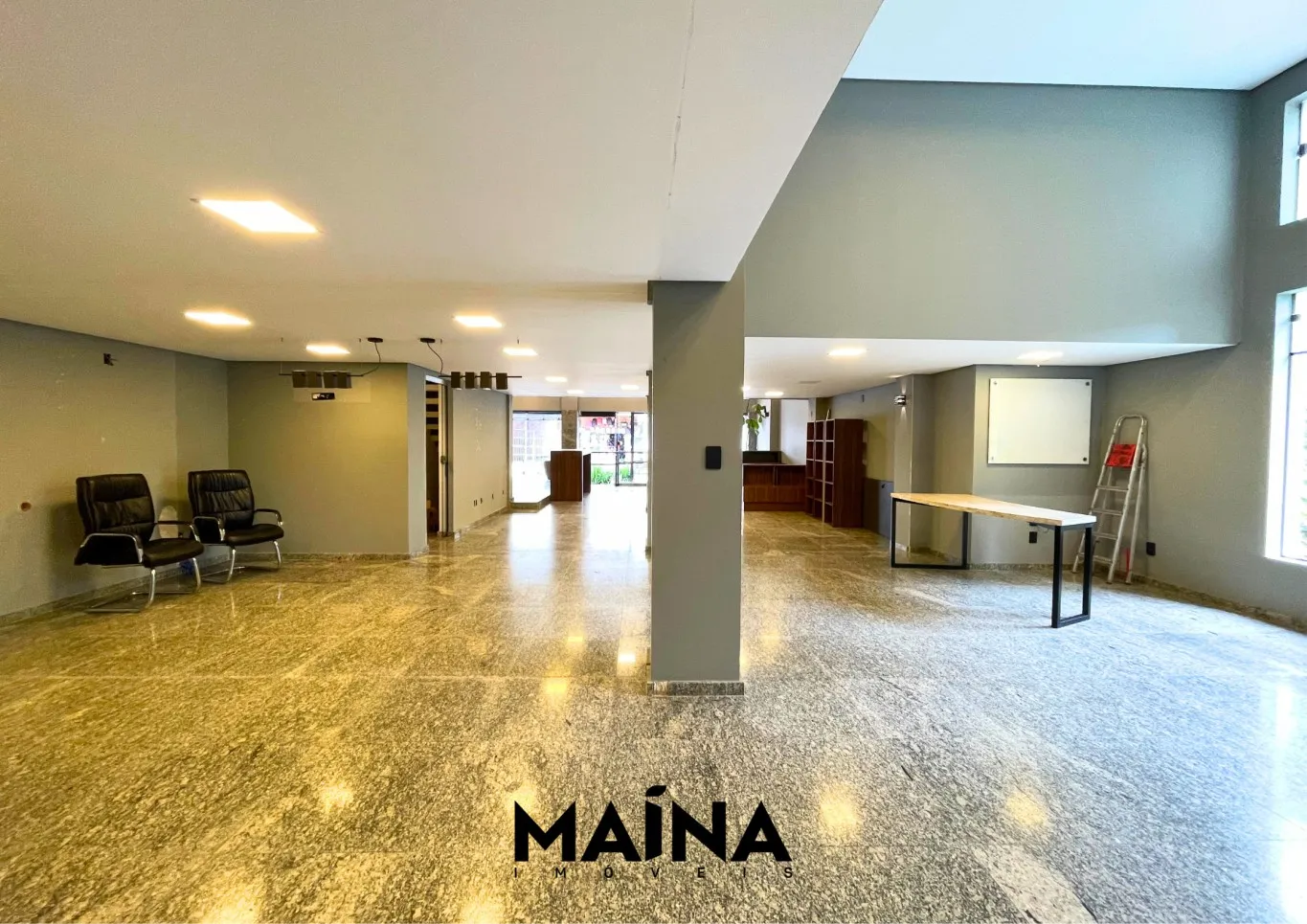 Excelente Sala Comercial ampla no Centro — foto 5