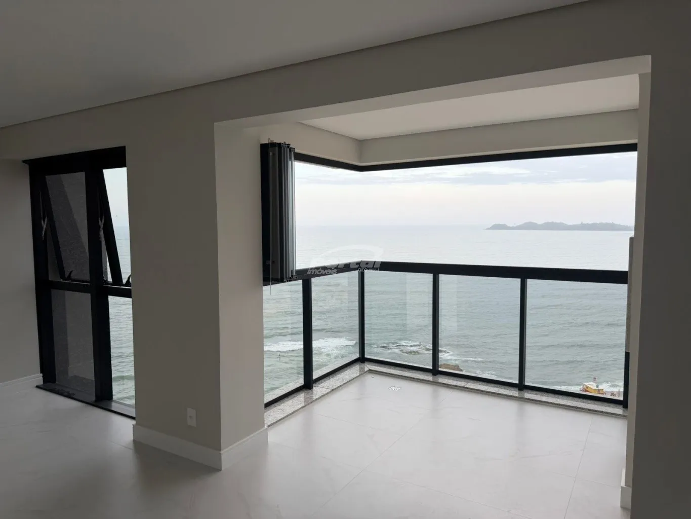 Apartamento novo com vista mar disponível para locação no bairro Centro, em Penha/SC. — foto 4