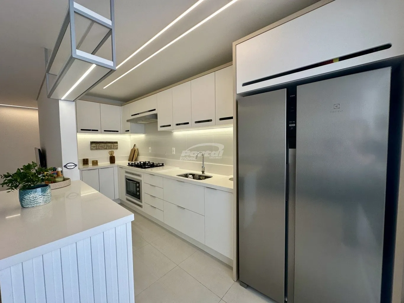 Apartamento novo mobiliado disponível para locação no bairro Itacolomi, em Balneário Piçarras/SC. (Cód. 22748) — foto 6