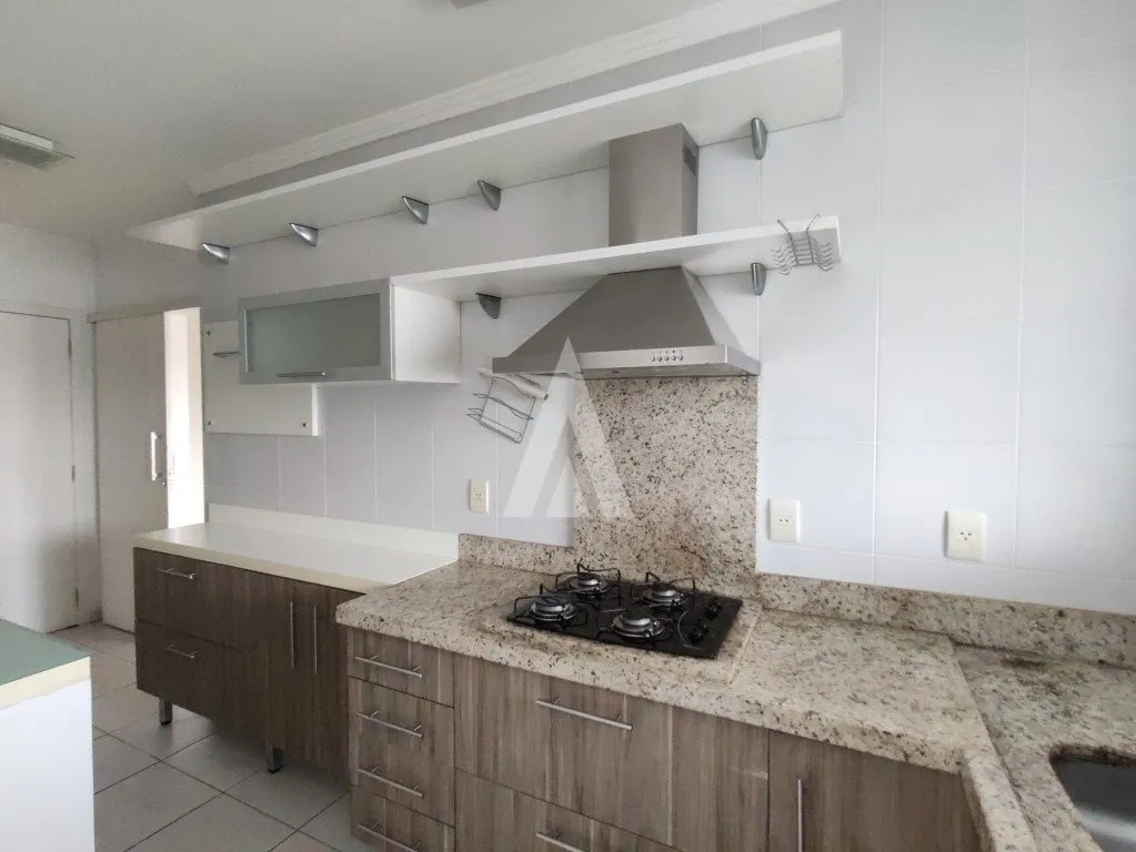 Apartamento com 1 suíte e 2 quartos à venda no bairro Santo Antônio em Joinville-SC por R$620.000,00. — foto 7