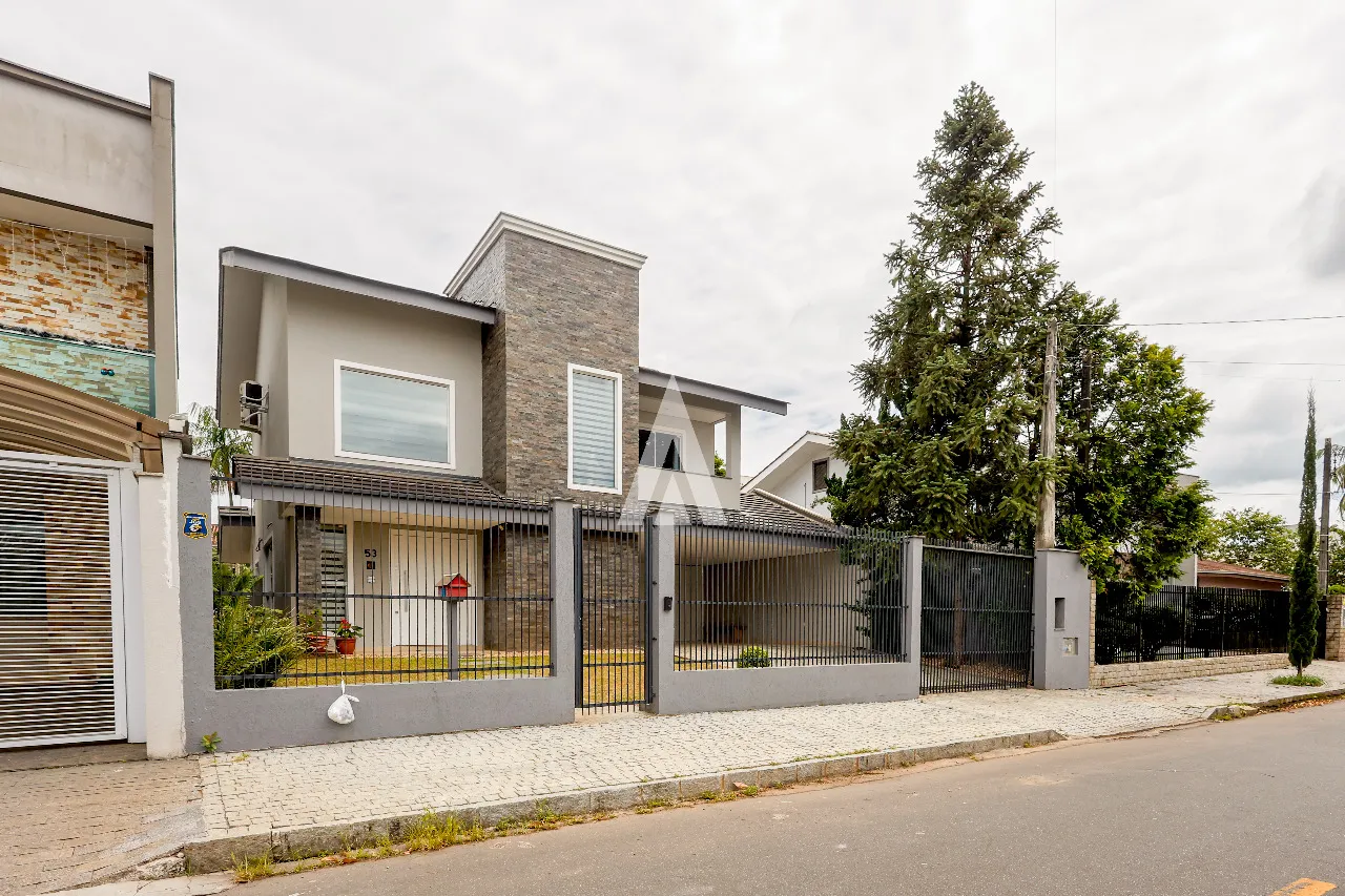 Casa com 1 suíte e 2 quartos à venda no bairro Costa e Silva em Joinville-SC por R$1.850.000,00. - foto 1