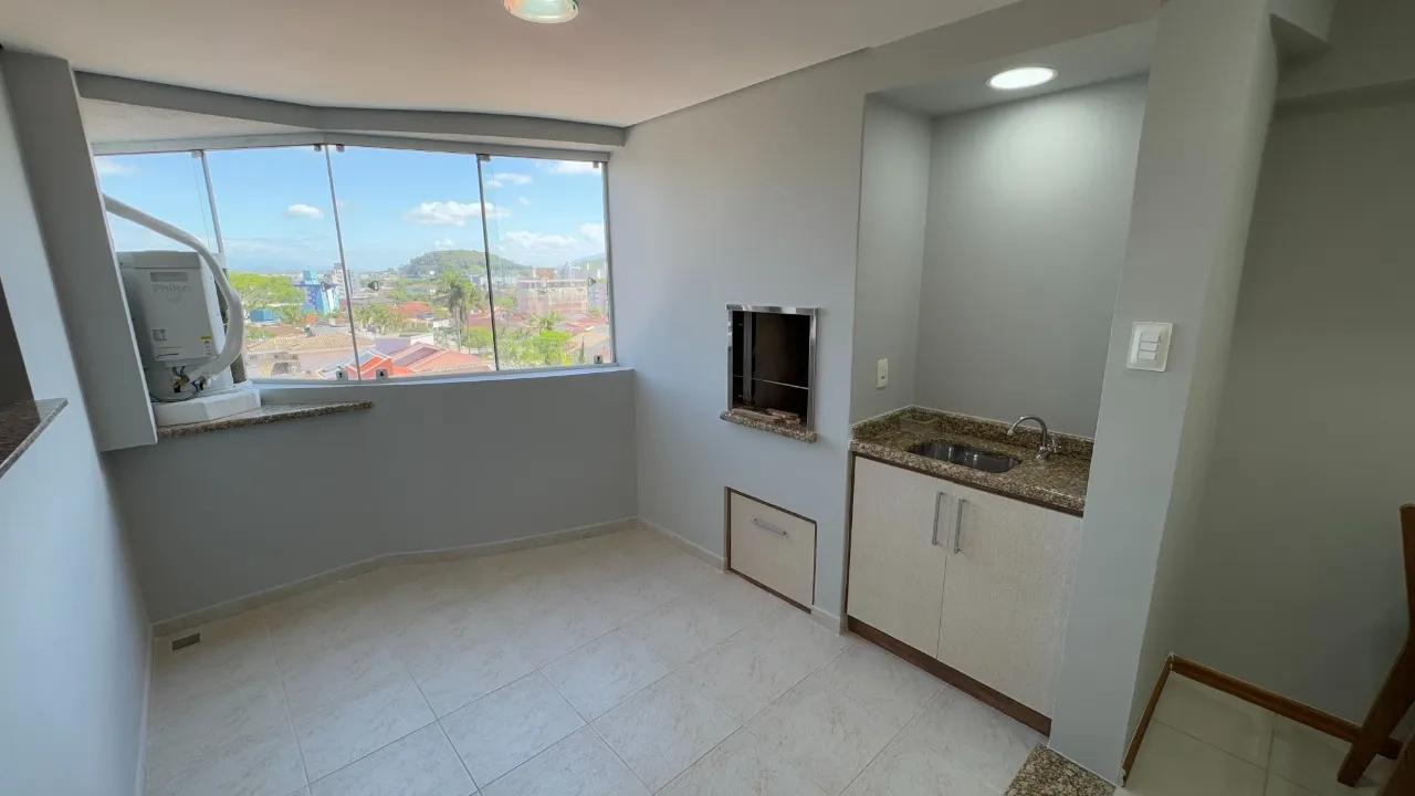 Apartamento com 2 quartos à venda no bairro Santo Antônio em Joinville-SC por R$590.000,00. — foto 3