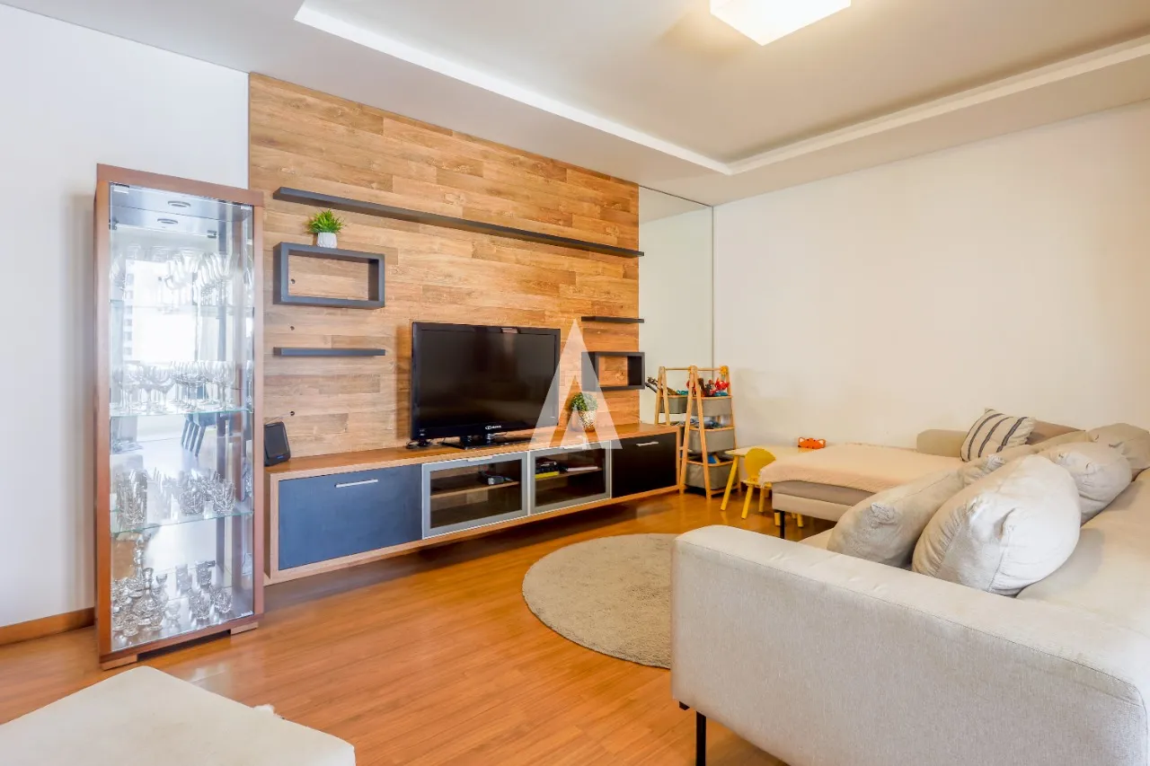 Apartamento com 1 suíte e 2 quartos à venda no bairro Centro em Joinville-SC por R$930.000,00. — foto 3