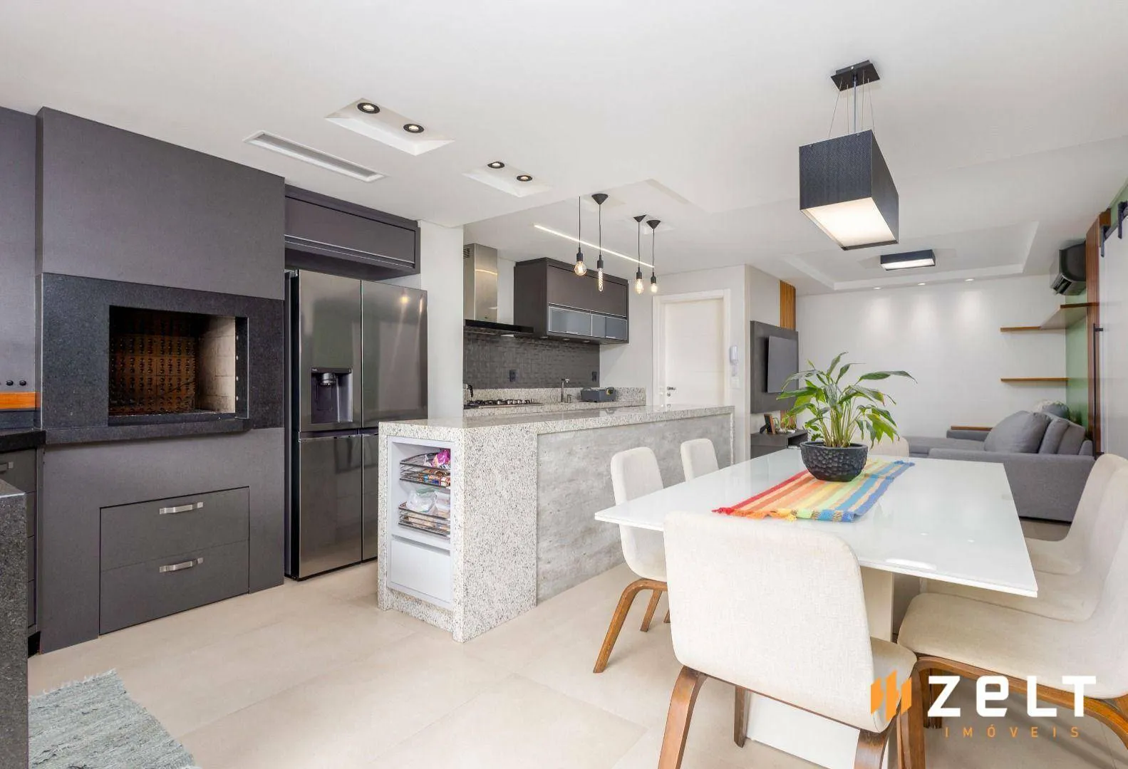 Apartamento com 3 dormitórios à venda, 136 m por R$ 970.000,00 - Centro - Blumenau/SC — foto 2